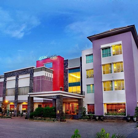 Aston Tanjung City Hotel Exteriér fotografie